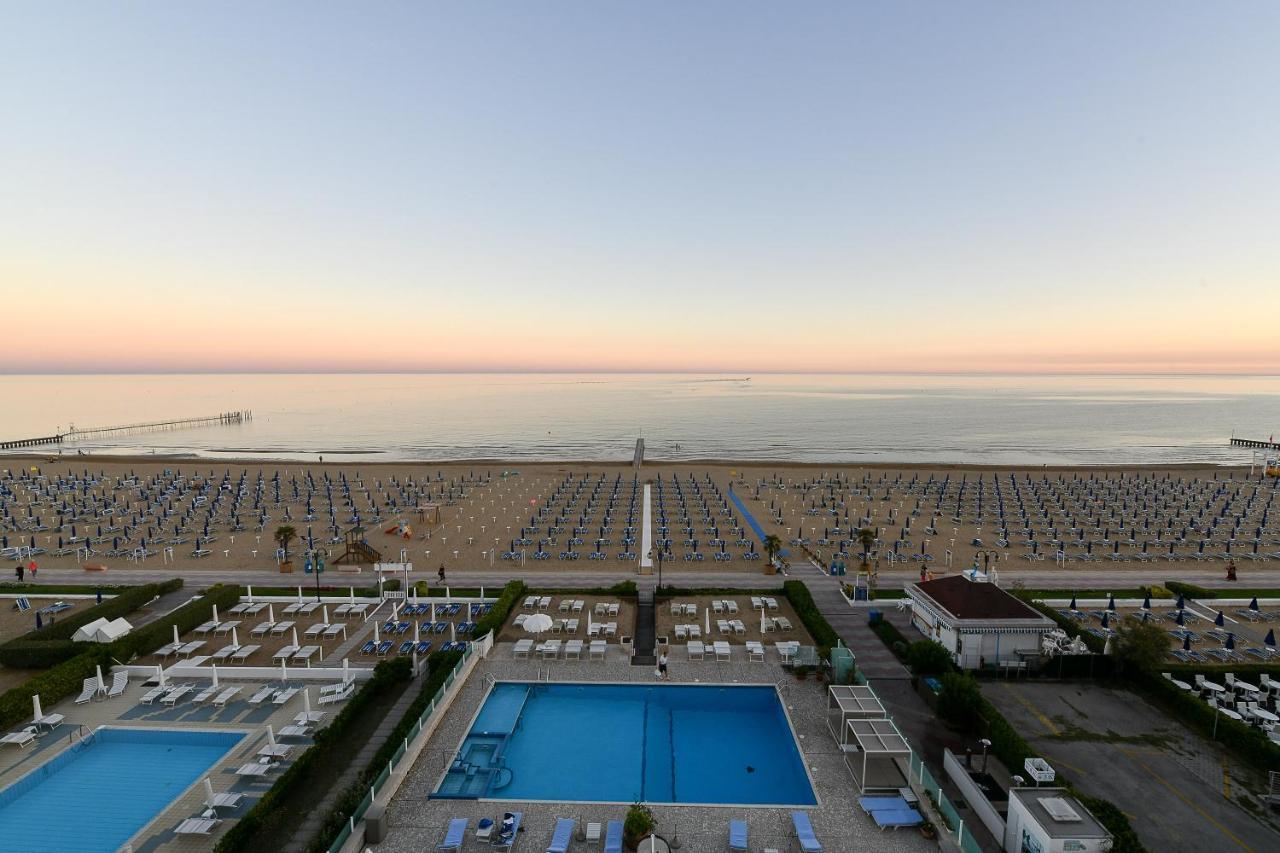 Hotel Beny Lido di Jesolo Exteriör bild
