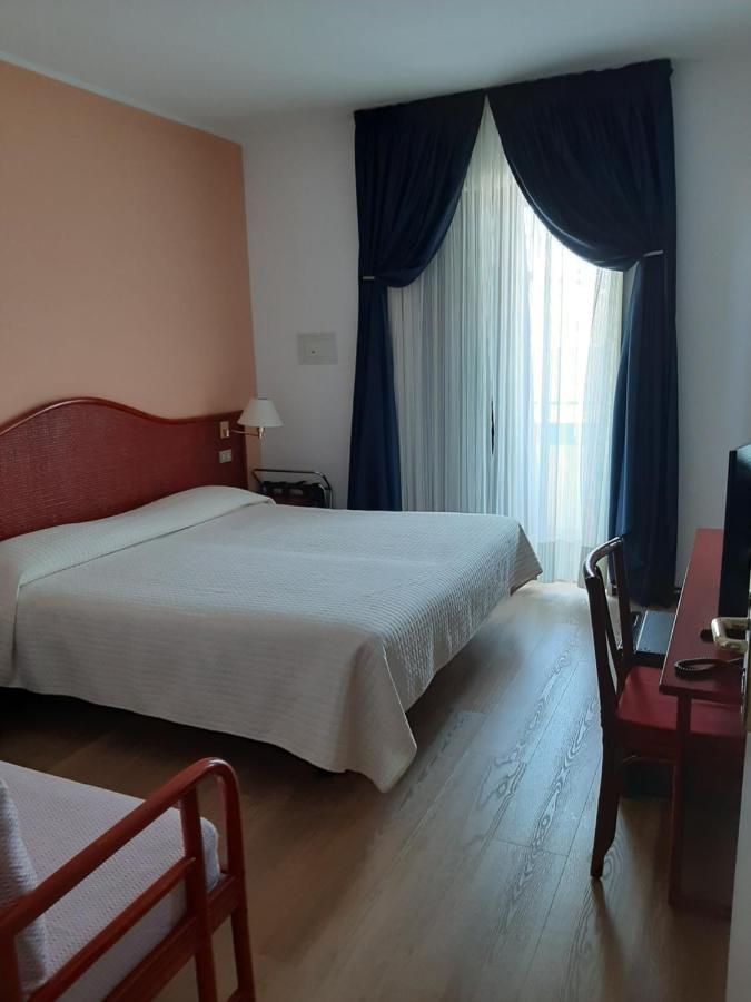 Hotel Beny Lido di Jesolo Exteriör bild