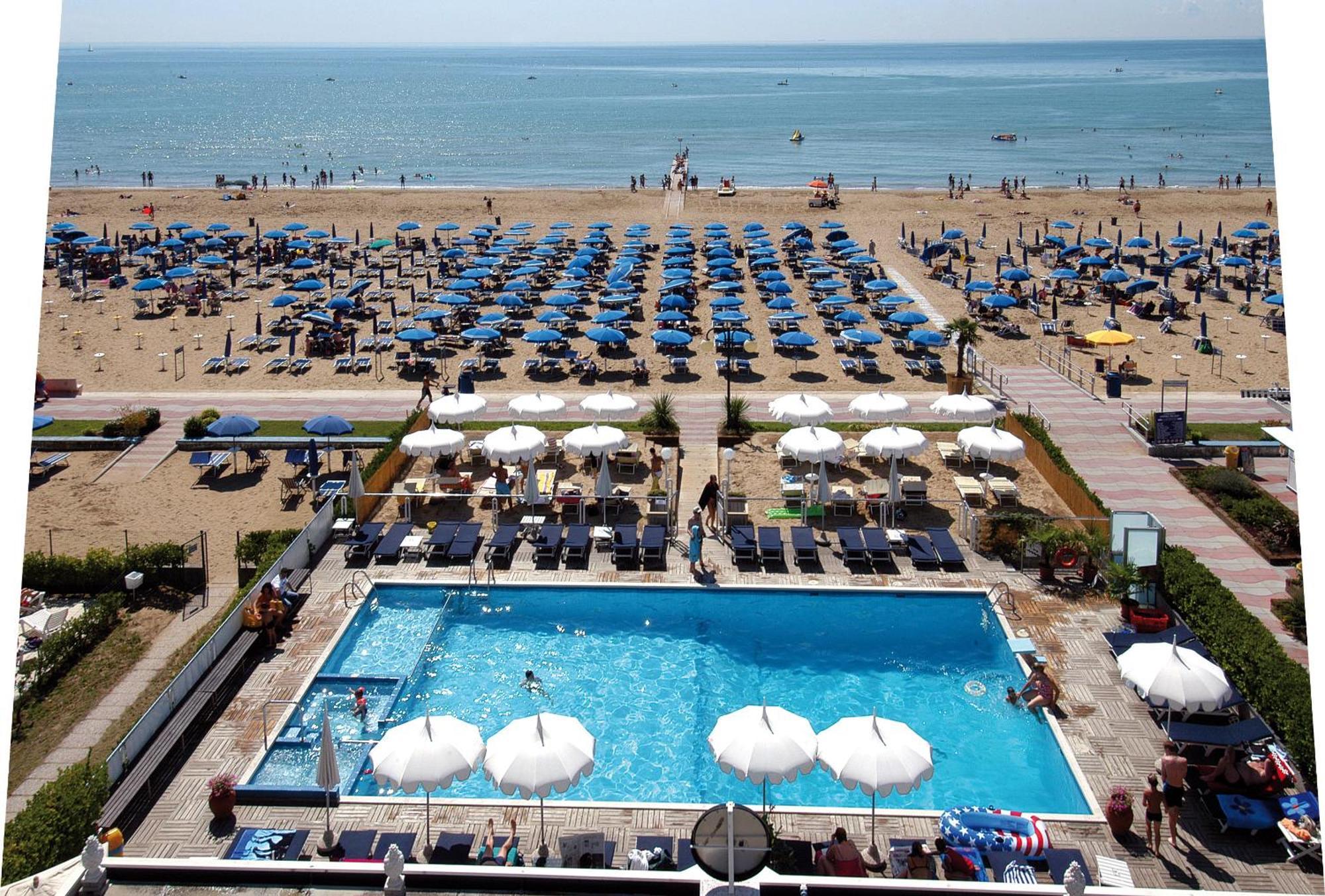 Hotel Beny Lido di Jesolo Exteriör bild