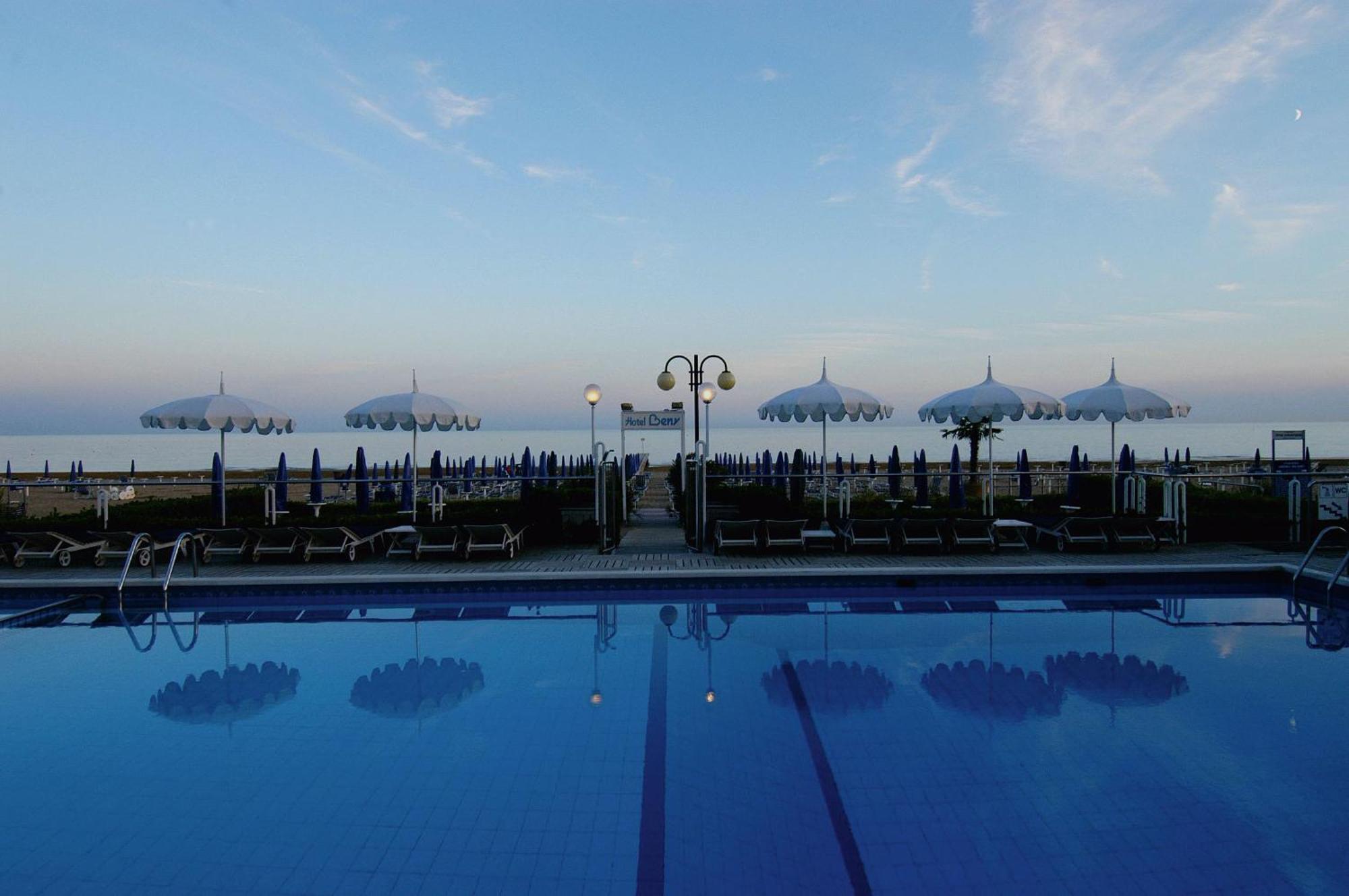 Hotel Beny Lido di Jesolo Exteriör bild